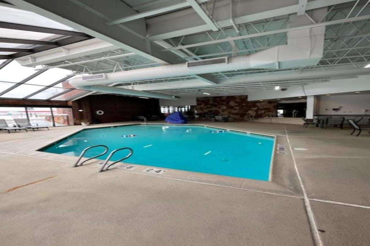 Surestay Plus Hotel By Best Western Price Exterior foto