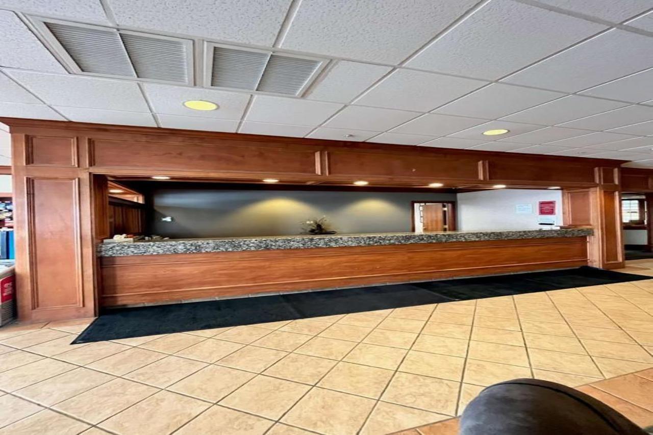 Surestay Plus Hotel By Best Western Price Exterior foto